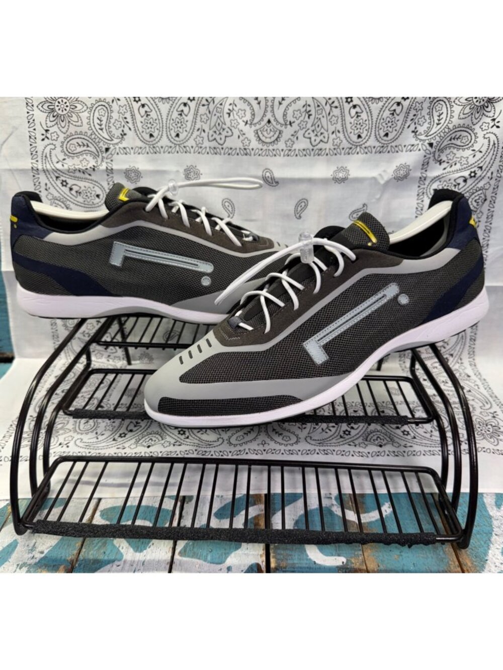 Pirelli Sprinter 16 P Zero Mens Black /Grey Driving Shoes Size 10 EUC
